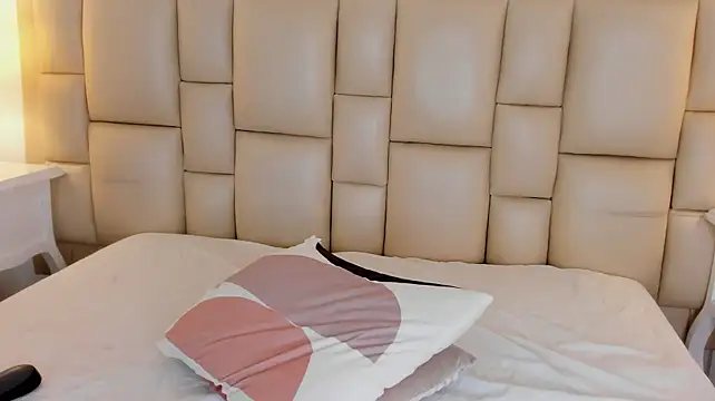 Stella_jackson_ - show tits