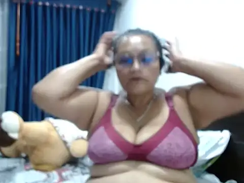 _BellaNocturna - Show boobs