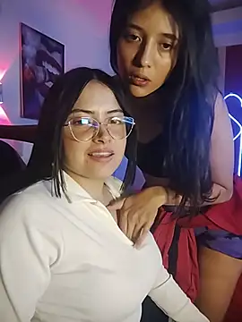 Cherryx_Cream - fingers in my friend's pussy