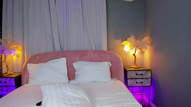 AmedeeaBanks - Tease me with your gentle vibrations