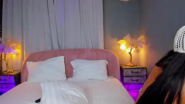 AmedeeaBanks - Tease me with your gentle vibrations