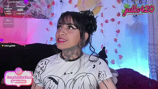 Julls420_ - show tits