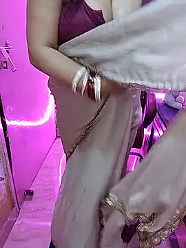 Sakshi-11