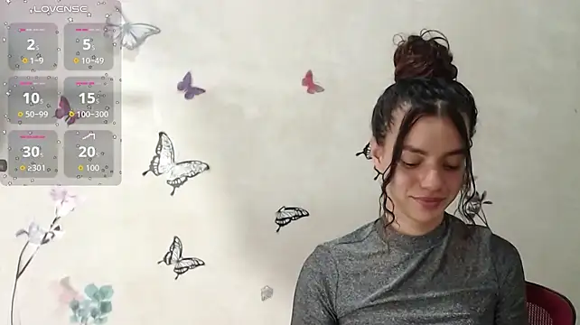 Helen_kinett - flash tits
