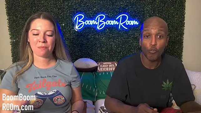Boomboomr00m - Naked Oil Show