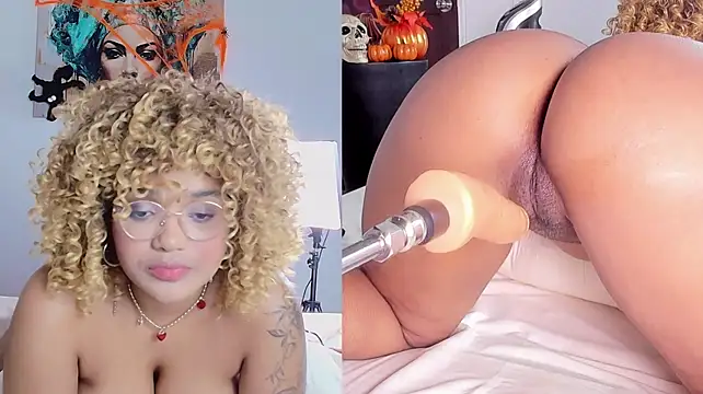 Tiny_Annie - 1 finger in the ass