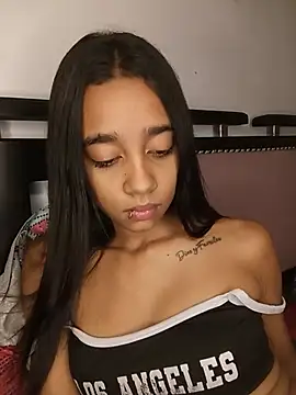 Zoe_Sweett18 - Naked+ finger in the ass