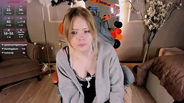 Ivy_Pierce - Get doggy style and tease ass