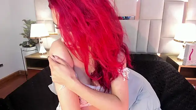 FranchescaVeleska - oil in boobs 🔥🔥