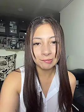 Karlee_Grey1
