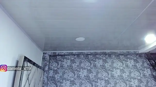 Daniela_x19