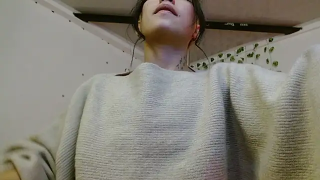 Martina1369 - 🔥 Goal: “A little private surprise 😏”