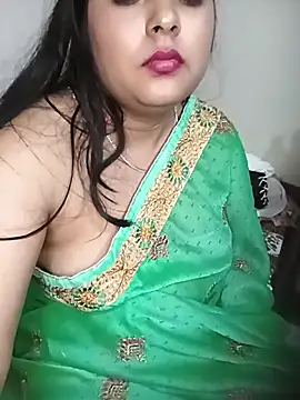Sonakshi_sinha777 - Boobs show