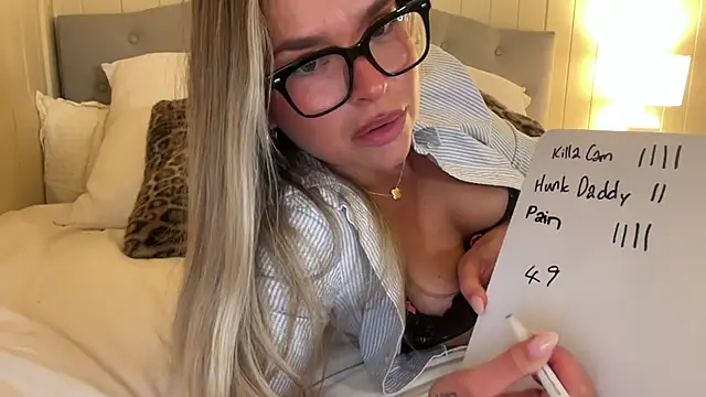 Sofia_rhodes - strip my outfit
