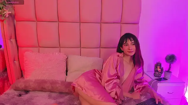 Kloebunny - wet kiss