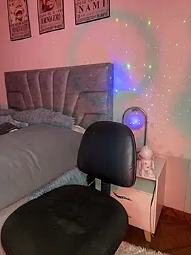 Andreaa_Fox - Plug
