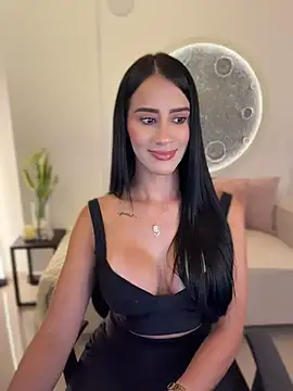 SarahhSmitth1 - Your caresses give me pleasure🥰🥰
