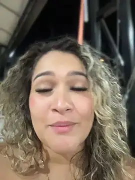 Sara_smiiith211 - public breast exhibition