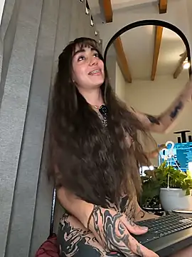 Cami_Zapata1 - a lot of squirt on your face