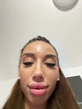 BlueEyes_BB - Give me an orgasm