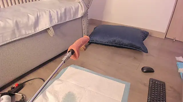 _brenda_becker - ride dildo front