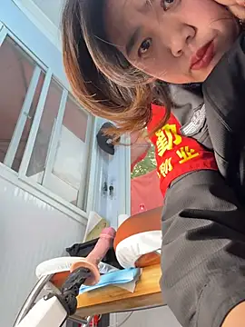 Weiww1995 - 炮机插屁眼