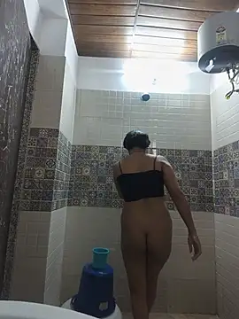 Urs_nastybabe - PUSSY FINGER WITH SQUIRT