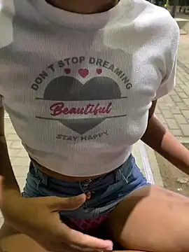 Broken_Latina_Whores_JE - Show tits 🔥