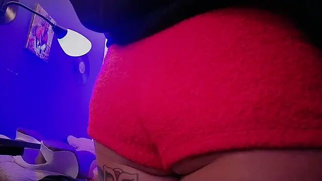 Miacanela_xo - make me wet💦