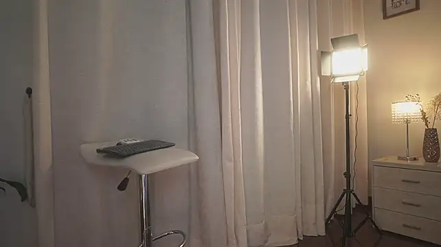 Ximena_cortez_03 - Take off skirt