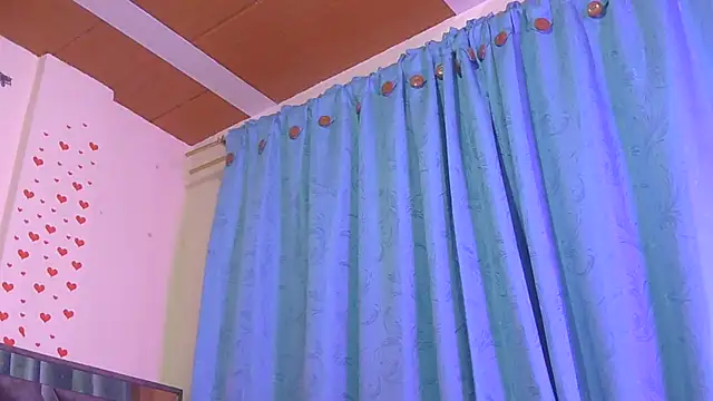 Tinny_emiily - sexy dance..