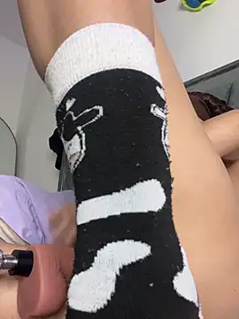 Alaia_princess - oil on the buttocks