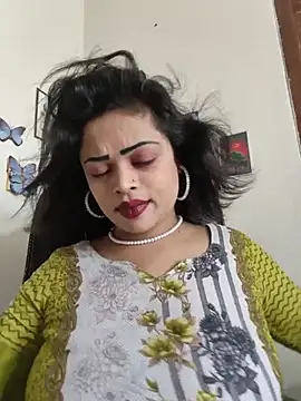 Pinky-2 - Oiling My Sexy Pussy Hole