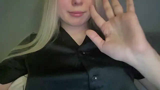Sofi_mayer - Unbutton the button 1