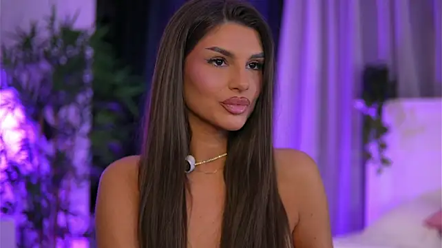 JessyKisss - Ride Pillow show 🫣🔞