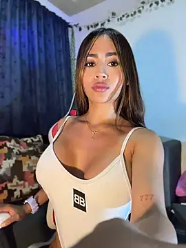 Princess_liz69 - Naked + figer pussy + figer ass😈😈