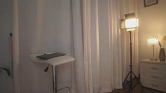 Ximena_cortez_03 - Take off skirt