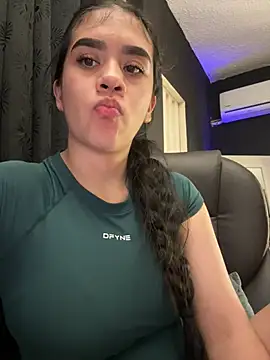Alhaana_ - FINGERS WET PUSSY!!