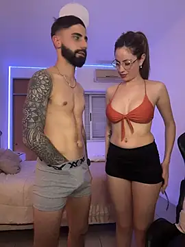 LolaSB - Chupar tetas 🔥😈