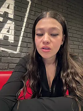 Alyshanon18 - TAKE OFF JACKET 1MIN OUTSIDEEEE🥵📍📍KFC