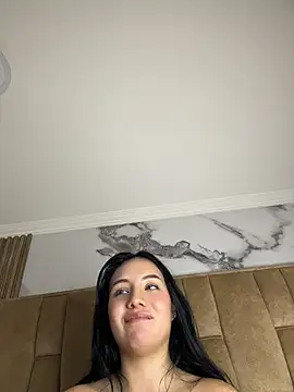 Emily_Trujillo - Ride dorso 🍆🌸