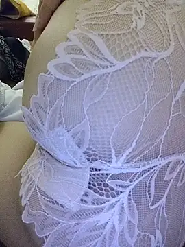 Hara_lusia83 - She has big and sexy breasts.