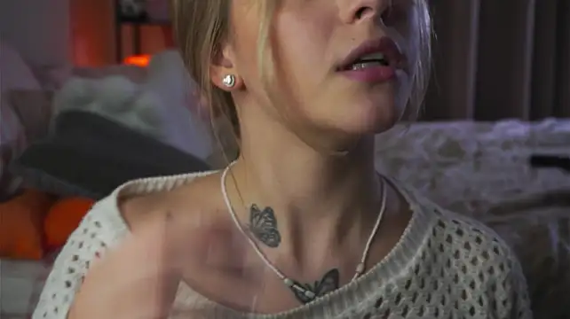LoveSeekins - massage my tits with oil