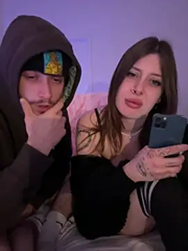 Chaos_and_cream - Lick her Pussy +1min 😋 LT Gets Boob Pic
