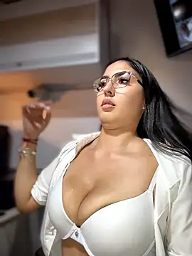 I_AM_SOPHIE_ - ANAL DILDO IN OFFICE!! 🤫🍑 | TS