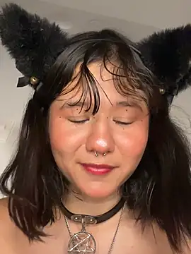 Ivi_sunny - Put panties inside my pussy+3minutes toy