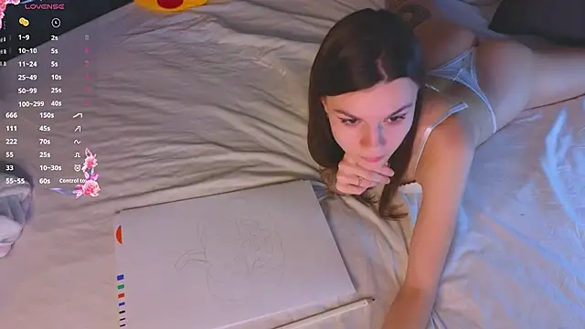 EvaHair - shake ass
