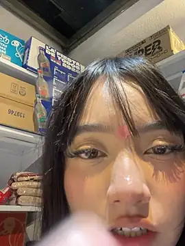 MayyBonita - ZOOM PUSSY + HARD FINGERING