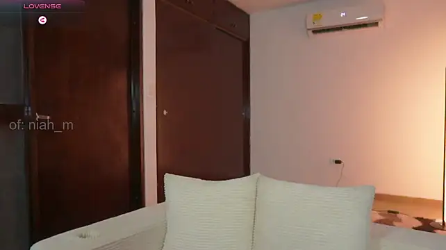 _Niah - TWERK + SPANK MY ASS🍑🔥