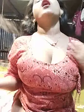 Jara_210 - Boobs show